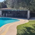 Dalousa Retreat - *